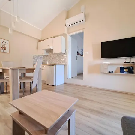 Ivan Apartamento Pula