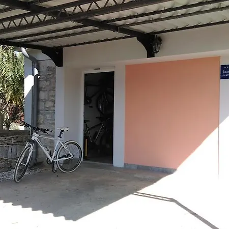 Ivan Apartment Pula